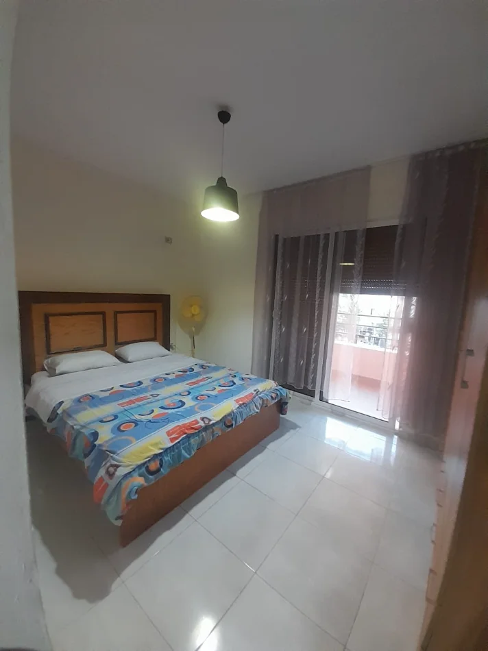 Tirane, jepet me qera Apartament 2+1, Kati 5, 95 m², Çmimi 45,000 Lekë të Reja, (Pranë Resorant Freskut, Tiranë.)