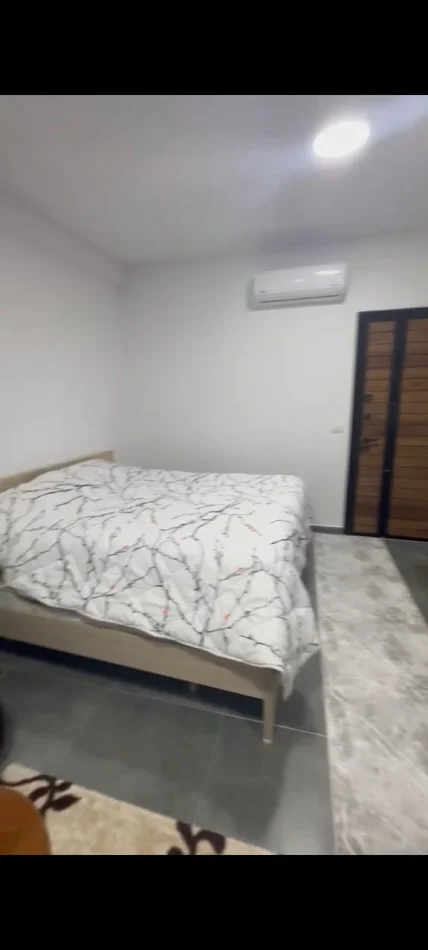 Tirane, jepet me qera Garsoniere Kati 1, 40 m² 300 € (Kodra e Diellit)