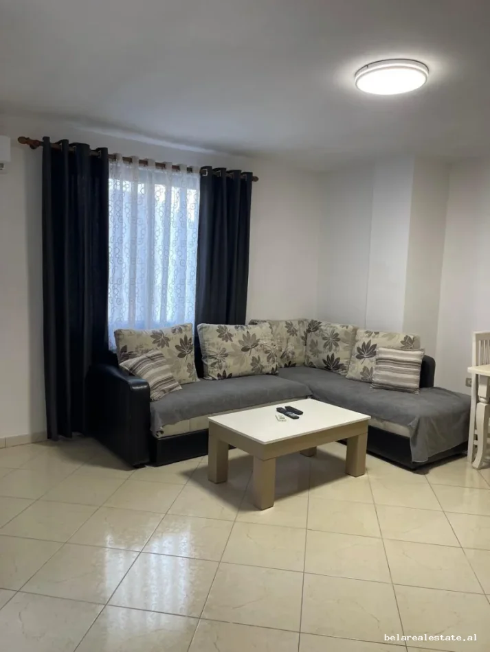 Tirane, jepet me qera Vile Vile 3 Katshe Kati 3, 90 m² 430 € (Selite)