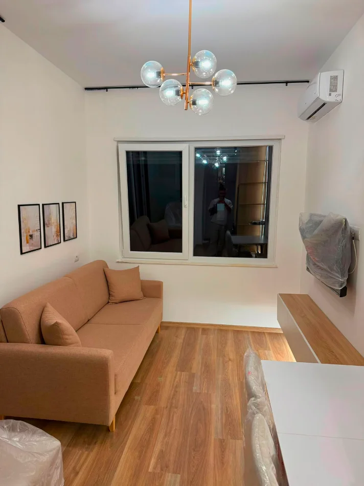 Tirane, jepet me qera apartament 1+1 , 47 m² 55.000 €