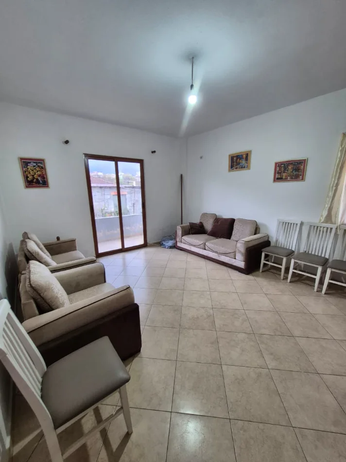 Tirane, jepet me qera apartament 1+1+Aneks+Ballkon Kati 0, 60 m² 250 € (tufine)