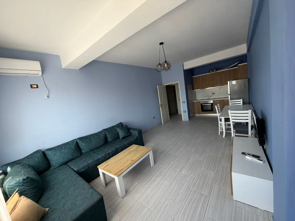 Tirane, jepet me qera apartament 1+1+Ballkon , 60 m² 500 € (Rruga Teodor Keko, Astir)