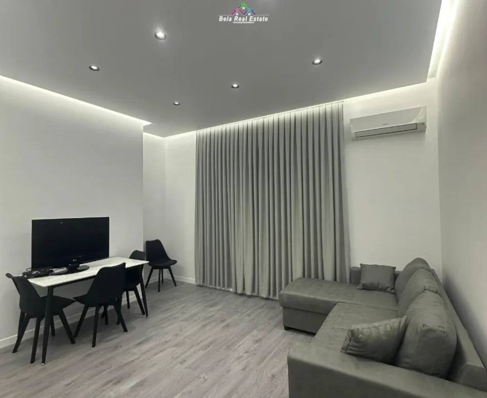 Tirane, jepet me qera apartament 1+1+Ballkon Kati 1, 55 m² 740 € (rruga elbasanit)