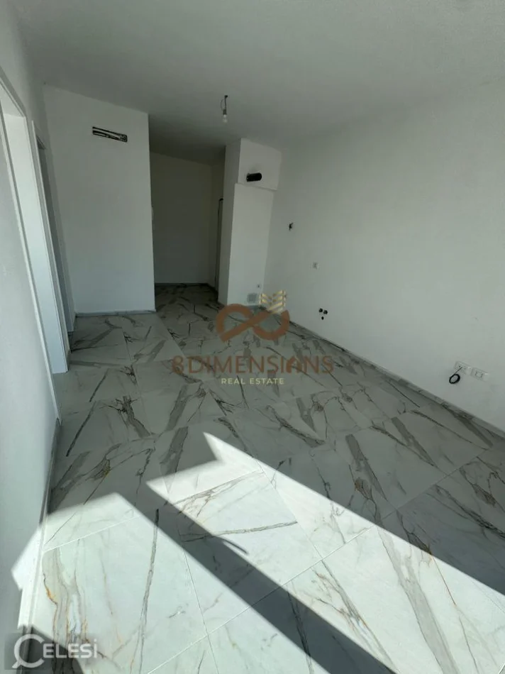 Tirane, jepet me qera apartament 1+1+Ballkon Kati 1, 69 m² 400 € (laprake)