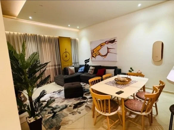 Tirane, jepet me qera apartament 1+1+Ballkon Kati 1, 69 m² 650 € (KODRA E DIELLIT)