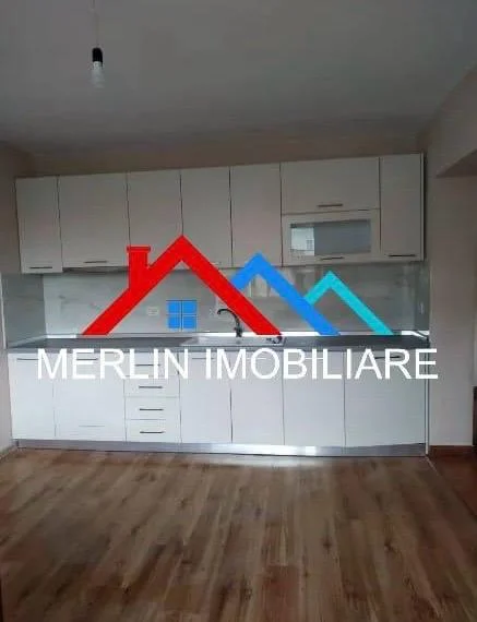 Tirane, jepet me qera apartament 1+1+Ballkon Kati 2, 50 m² 550 € (21 DHJETORI,RRUGA MUHAMET GJOLLESHA)
