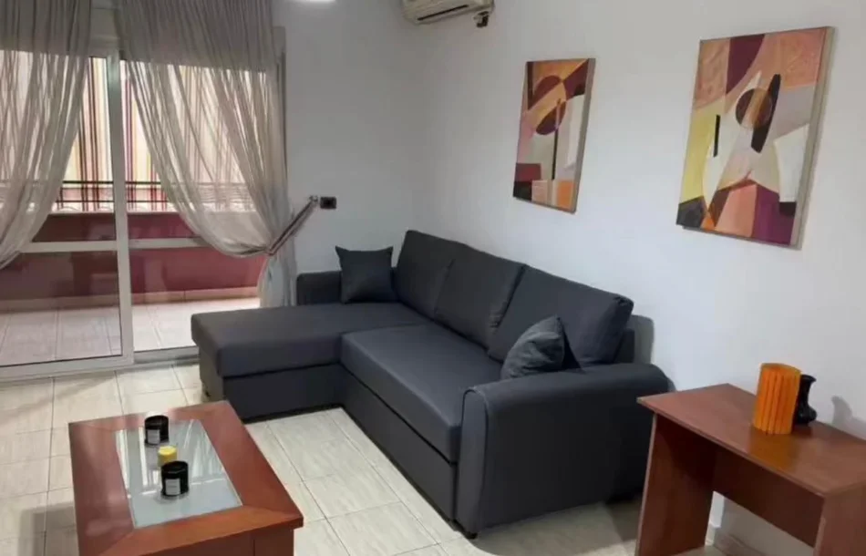 Tirane, jepet me qera apartament 1+1+Ballkon Kati 2, 65 m² 450 mije leke (KODRA E DIELLIT)