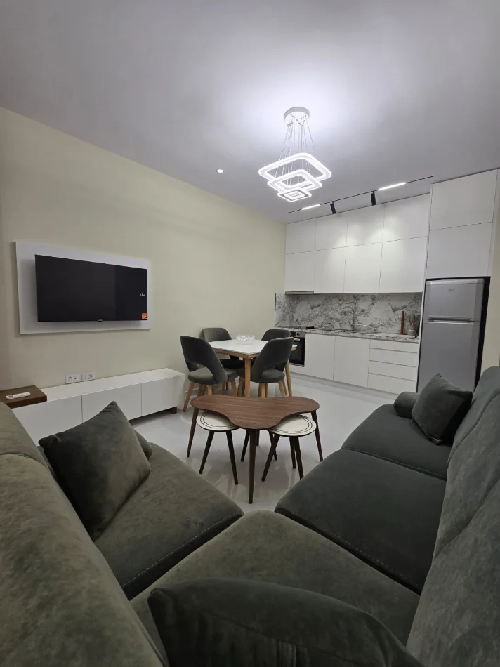 Tirane, jepet me qera apartament 1+1+Ballkon Kati 5, 59 m² 400 €