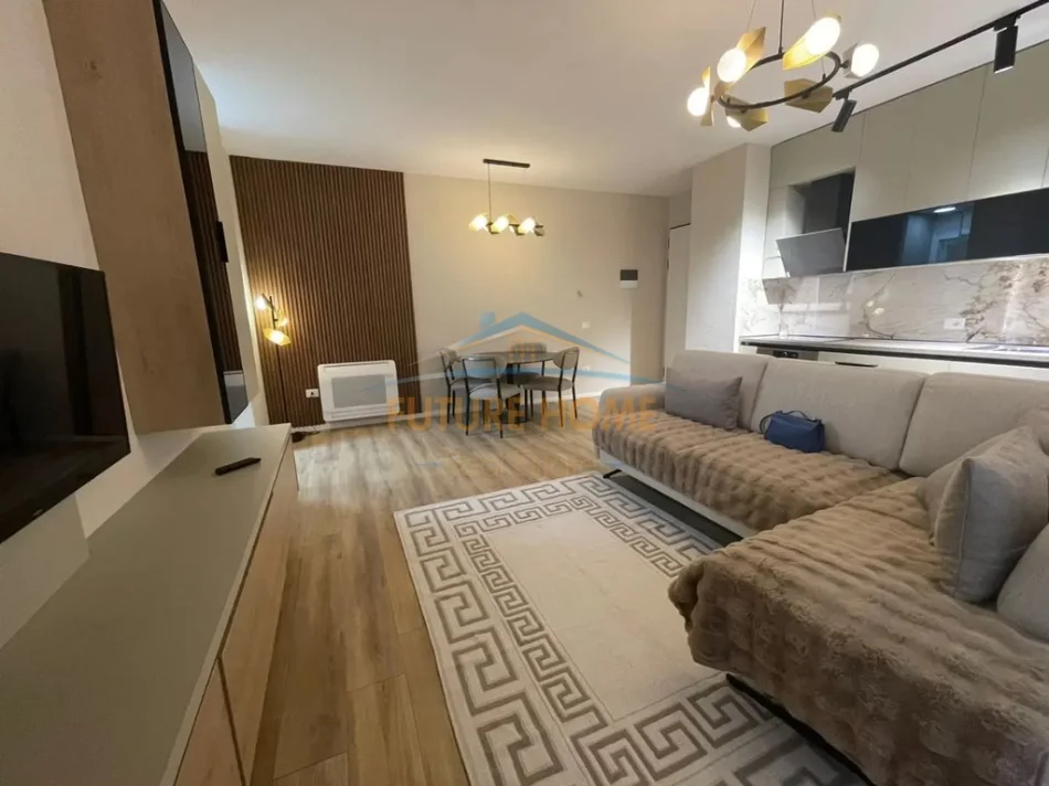 Tirane, jepet me qera apartament 1+1+Ballkon Kati 5, 74 m² 800 € (Delijorgji)