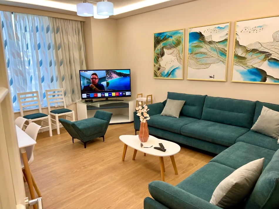 Tirane, jepet me qera apartament 1+1+Ballkon Kati 5, 78 m² 630 € (rruga Todi Shkurti)