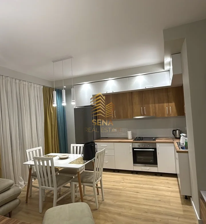 Tirane, jepet me qera apartament 1+1+Ballkon Kati 5, 78 m² 650 € (Astir)
