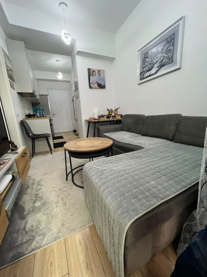 Tirane, jepet me qera apartament 1+1+Ballkon Kati 6, 46 m² 400 €