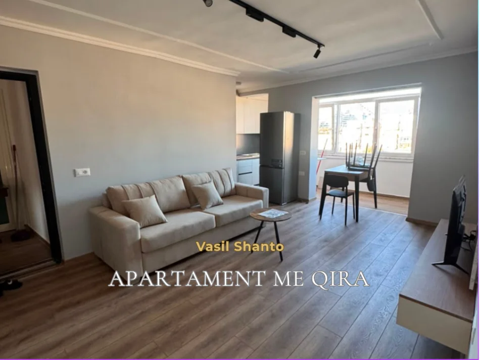 Tirane, jepet me qera apartament 1+1+Ballkon Kati 6, 50 m² 650 € (Vasil Shanto)