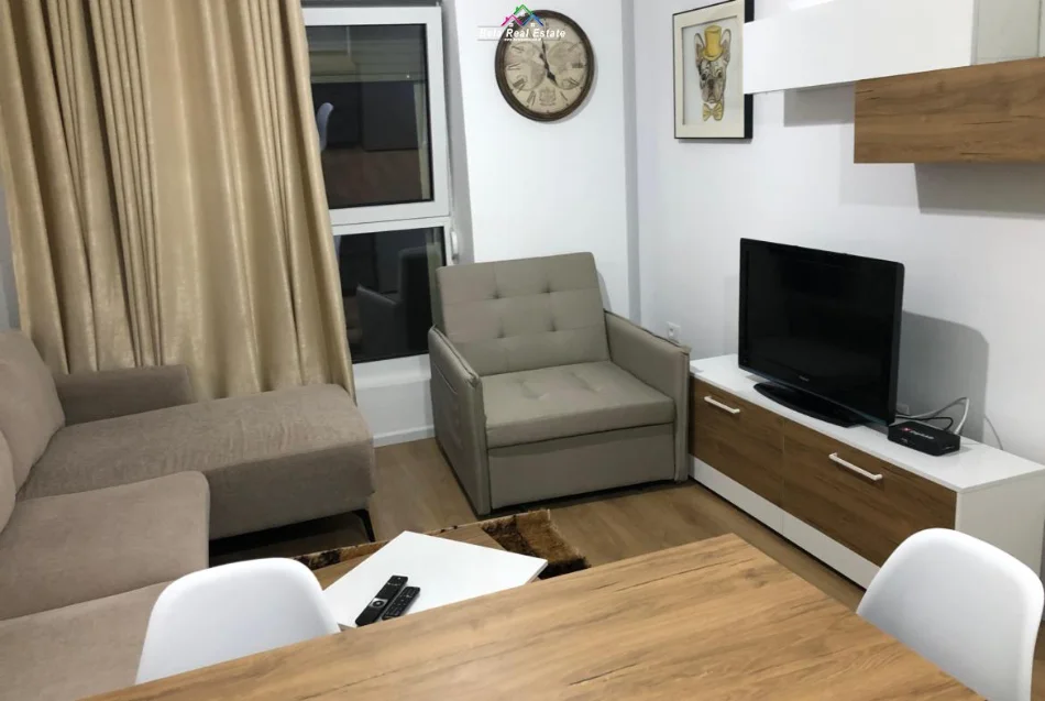 Tirane, jepet me qera apartament 1+1+Ballkon Kati 6, 54 m² 420 € (pasho hysa)