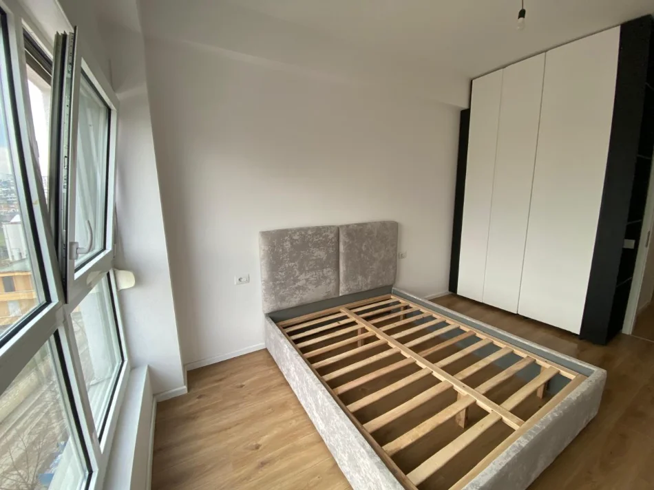 Tirane, jepet me qera apartament 1+1+Ballkon Kati 6, 59 m² 450 € (Kompleksi Kaimi)