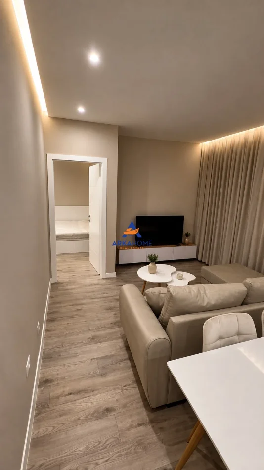 Tirane, jepet me qera apartament 1+1+Ballkon Kati 6, 60 m² 643 € (STACIONI TRENIT)