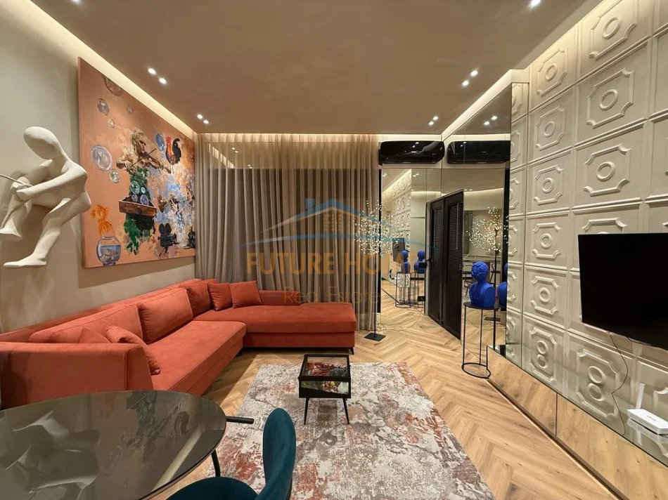 Tirane, jepet me qera apartament 1+1+Ballkon Kati 6, 65 m² 1.000 € (Square 21)