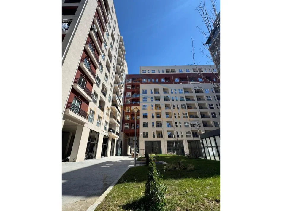 Tirane, jepet me qera apartament 1+1+Ballkon Kati 6, 68 m² 500 € (Rruga Dritan Hoxha)