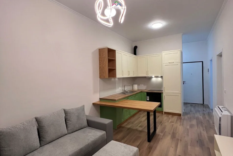 Tirane, jepet me qera apartament 1+1+Ballkon Kati 8, 66 m² 570 € (dritan hoxha)