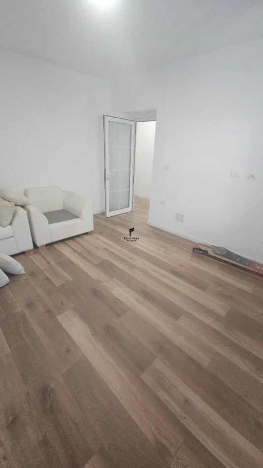 Tirane, jepet me qera apartament 1+1 Kati 0, 47 m² 130.000 € (RRUGA ISUF ELEZI)