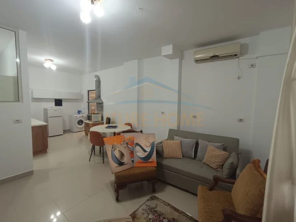 Tirane, jepet me qera apartament 1+1 Kati 0, 60 m² 500 € (Rruga Don bosko)