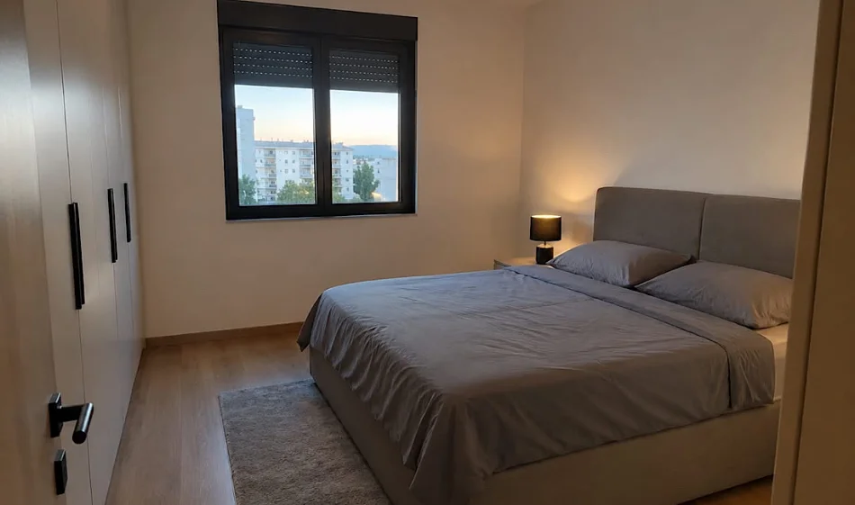 Tirane, jepet me qera apartament 1+1 Kati 10, 55 m² 500 €