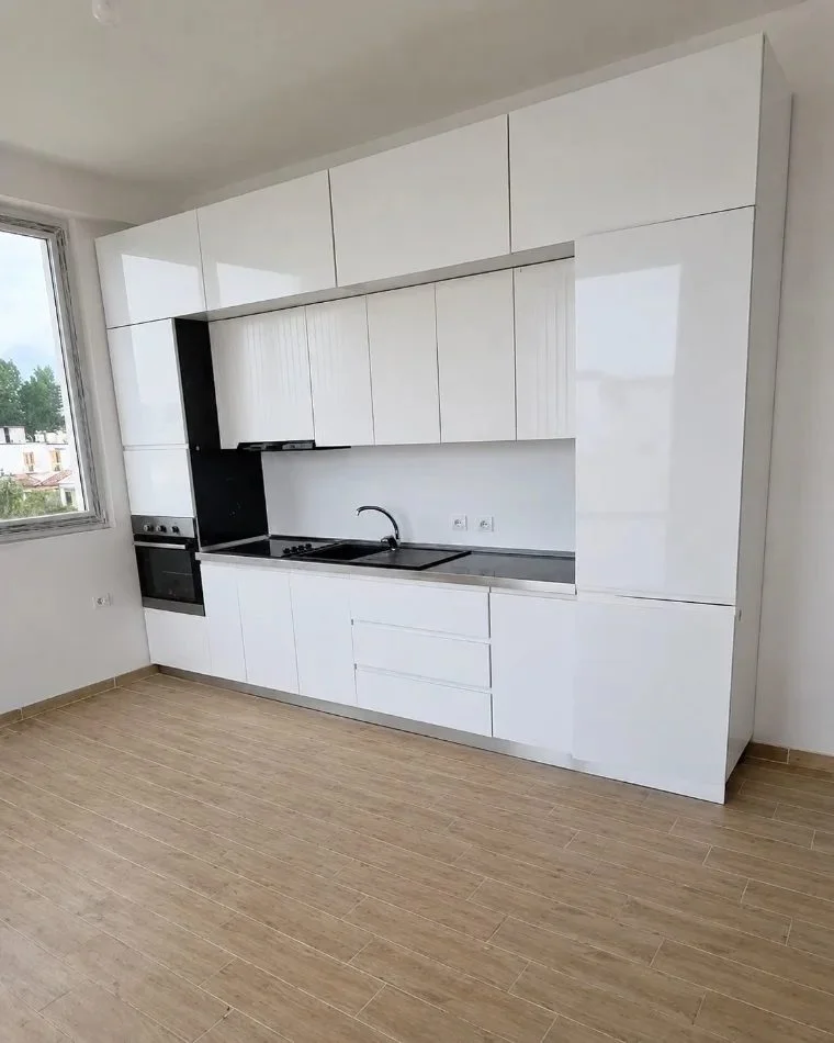 Tirane, jepet me qera apartament 1+1 Kati 1, 104 m² 370 € (Astir)
