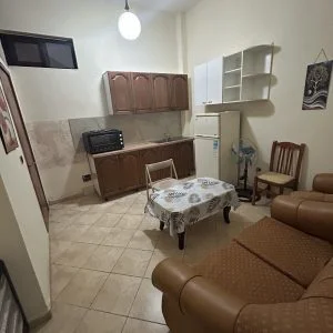 Tirane, jepet me qera apartament 1+1 Kati 1, 42 m² 350 € (Siri Kodra)
