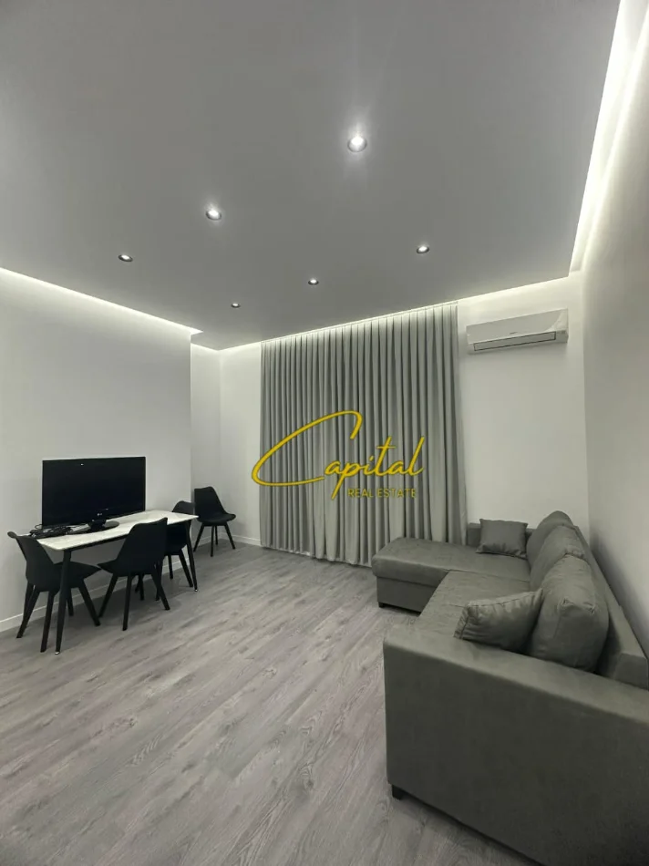 Tirane, jepet me qera apartament 1+1 Kati 1, 53 m² 700 € (RRUGA E ELBASANIT)