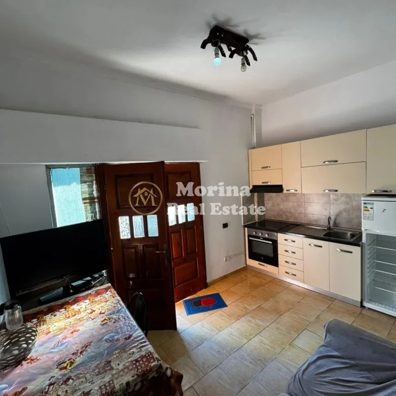 Tirane, jepet me qera apartament 1+1 Kati 1, 55 m² 330 € (Jordan Misja)