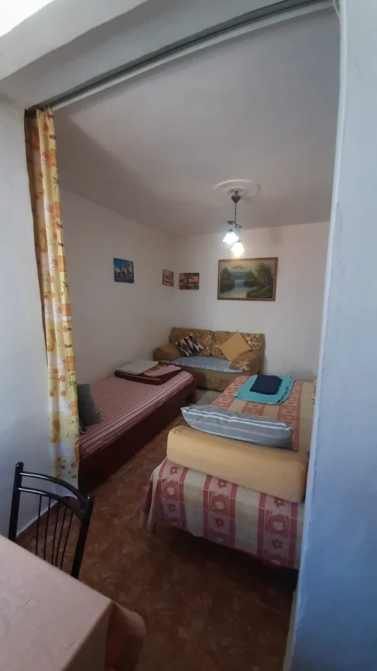 Tirane, jepet me qera apartament 1+1 Kati 1, 55 m² 450 € (PRANE PEDIATRISE)
