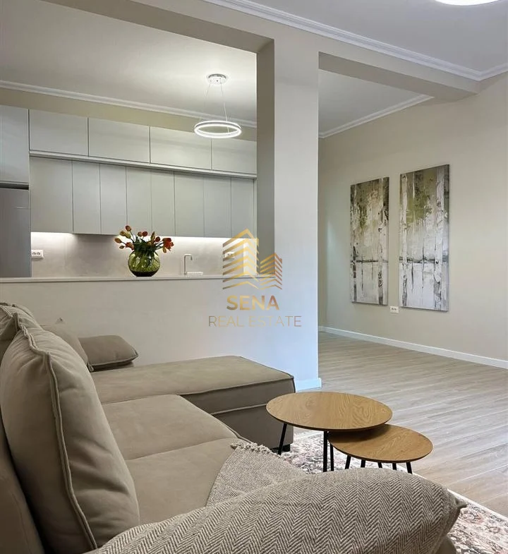 Tirane, jepet me qera apartament 1+1 Kati 1, 57 m² 500 € (Oxhaku)
