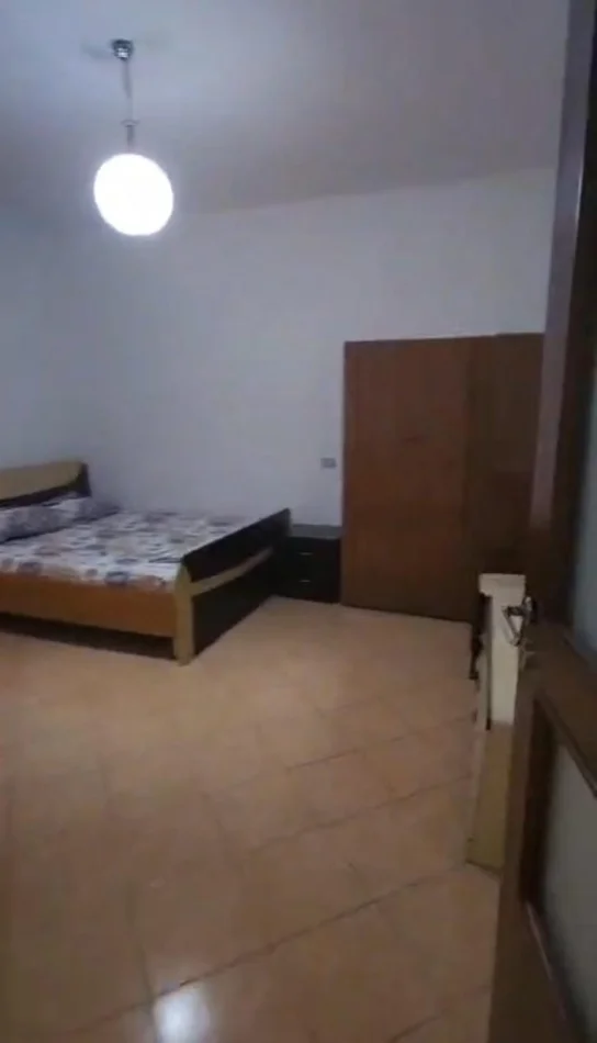 Tirane, jepet me qera apartament 1+1 Kati 1, 60 m² 350 € (Don Bosko)