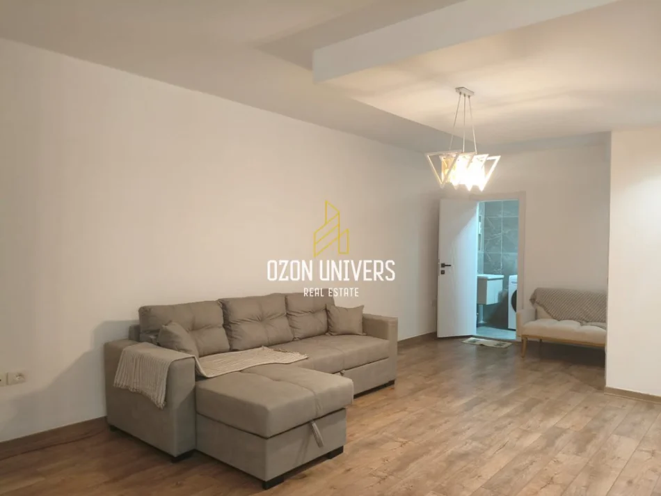 Tirane, jepet me qera apartament 1+1 Kati 1, 60 m² 40 € (Liqeni i Thatë)