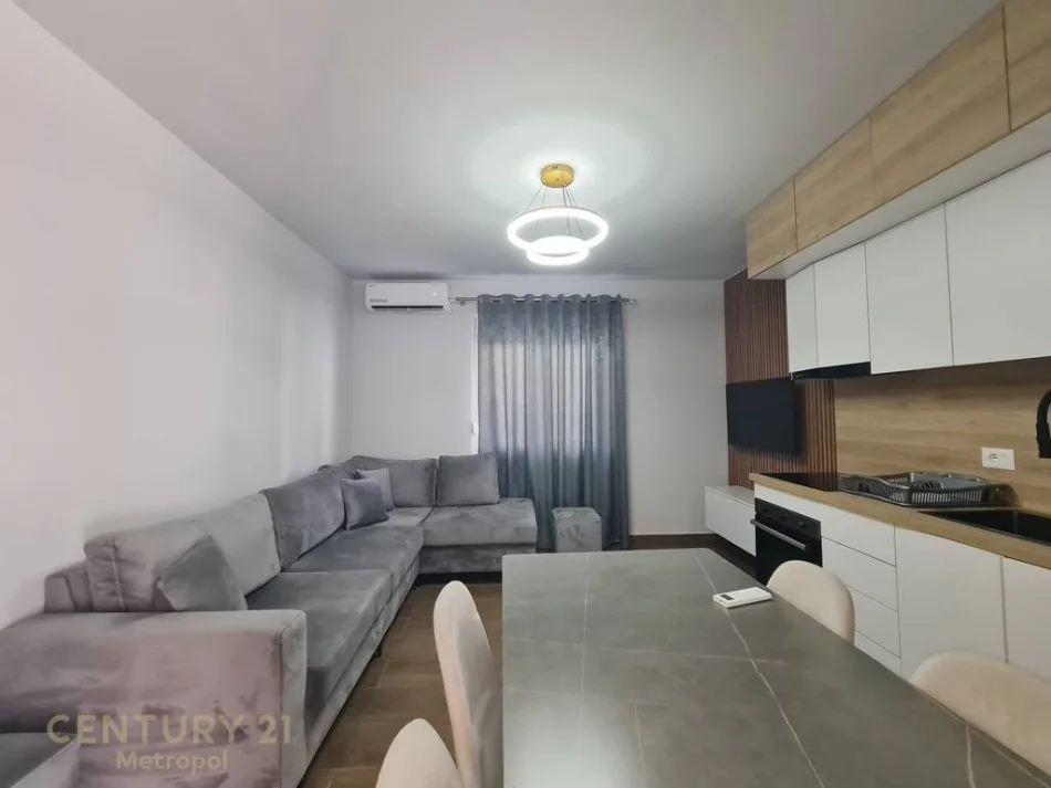 Tirane, jepet me qera apartament 1+1 Kati 1, 62 m² 480 € (Qyteti Studenti Metropol146843)