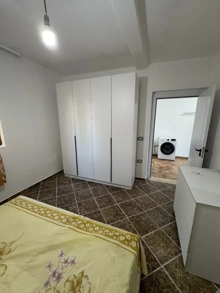 Tirane, jepet me qera apartament 1+1 Kati 1, 68 m² 470 € (Rruga Valentina Pistoli)