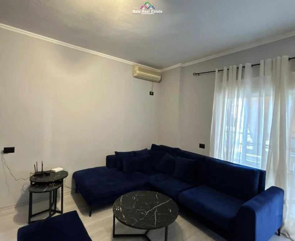Tirane, jepet me qera apartament 1+1 Kati 1, 70 m² 620 € (Rruga Siri Kodra)
