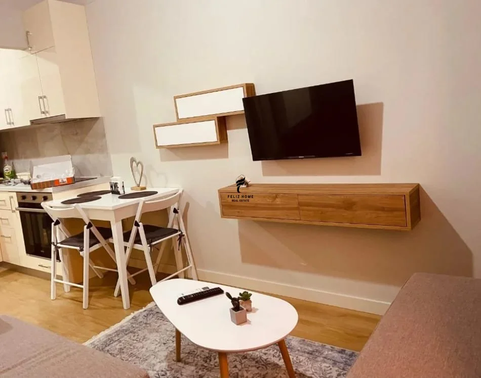 Tirane, jepet me qera apartament 1+1 Kati 2, 50 m² 670 € (ZOGU I ZI)