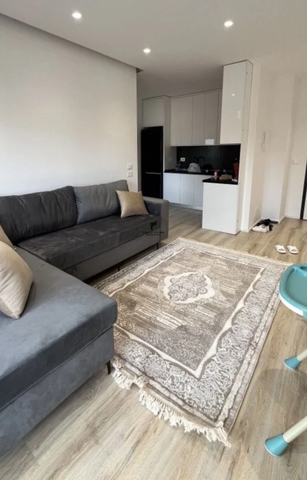 Tirane, jepet me qera apartament 1+1 Kati 2, 63 m² 550 € (ASTIR)