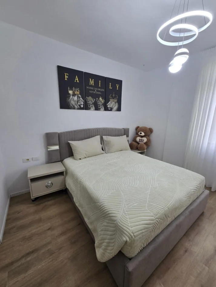 Tirane, jepet me qera apartament 1+1 Kati 2, 65 m² 450 € (Linzë)