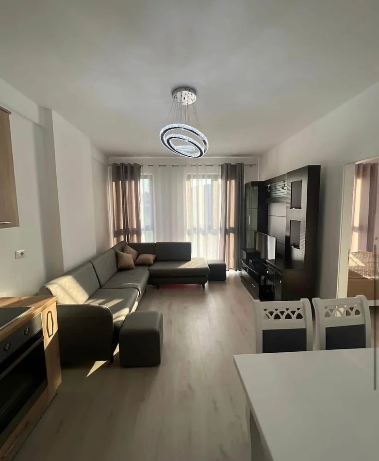 Tirane, jepet me qera apartament 1+1 Kati 2, 65 m² 500 € (Astir)