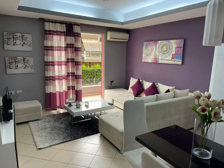 Tirane, jepet me qera apartament 1+1 Kati 2, 65 m² 500 € (KOMUNA E PARISIT)