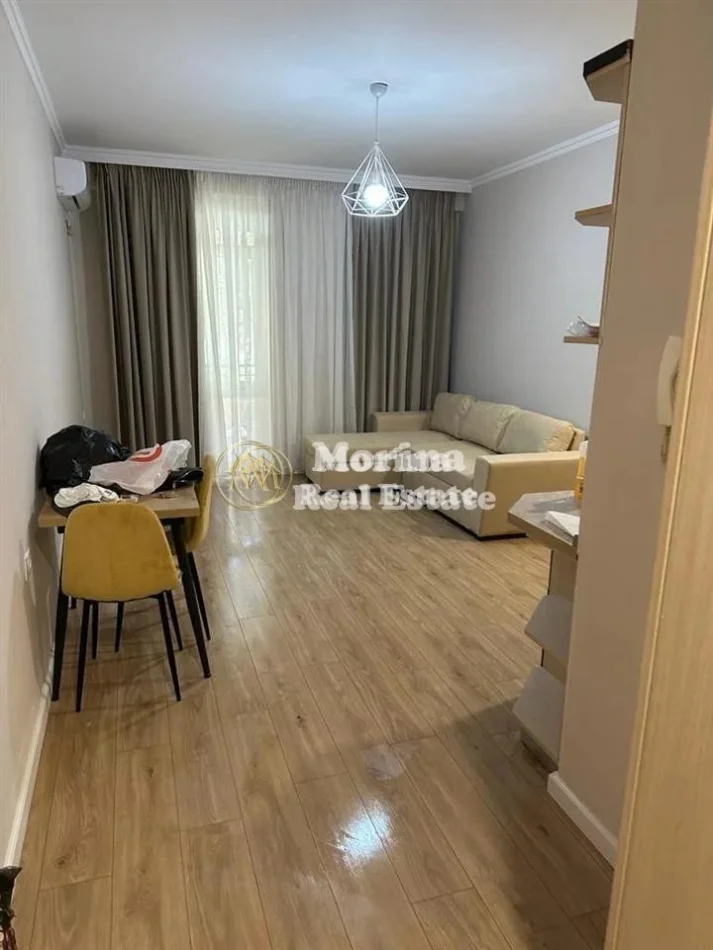 Tirane, jepet me qera apartament 1+1 Kati 2, 65 m² 500 € (Rruga Peti)