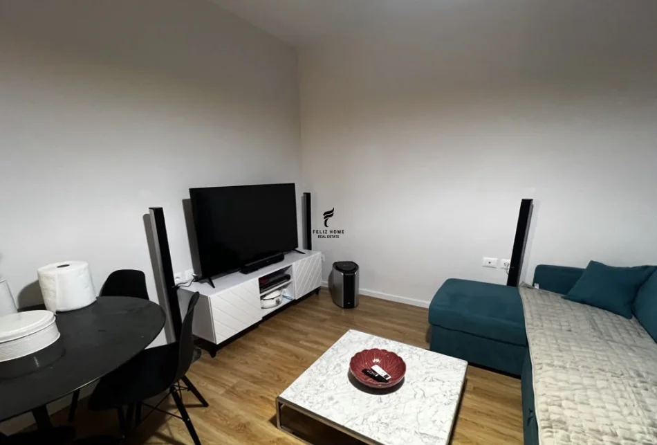 Tirane, jepet me qera apartament 1+1 Kati 2, 65 m² 600 € (SHKOLLA E BALETIT)