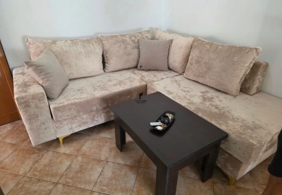 Tirane, jepet me qera apartament 1+1 Kati 2, 65 m² 65 € (MISTO MAME)