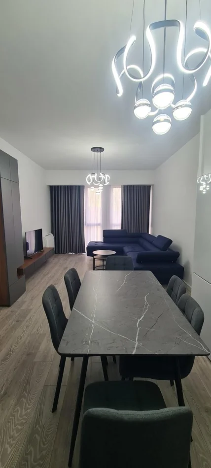 Tirane, jepet me qera apartament 1+1 Kati 2, 68 m² 520 € (Astir)
