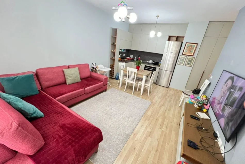 Tirane, jepet me qera apartament 1+1 Kati 2, 70 m² 630 € (Rruga Don Bosko)