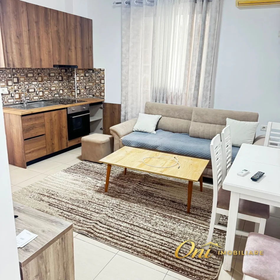 Tirane, jepet me qera apartament 1+1 Kati 2, 75 m² 500 € (5 MAJI)
