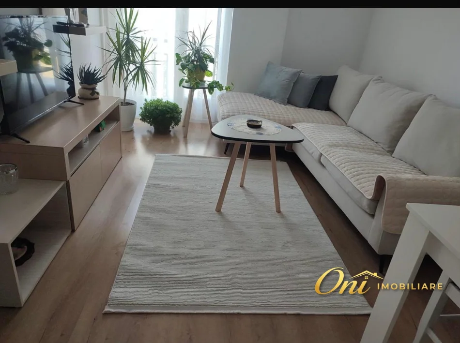 Tirane, jepet me qera apartament 1+1 Kati 3, 106 m² 650 € (RRUGA E DIBRES)
