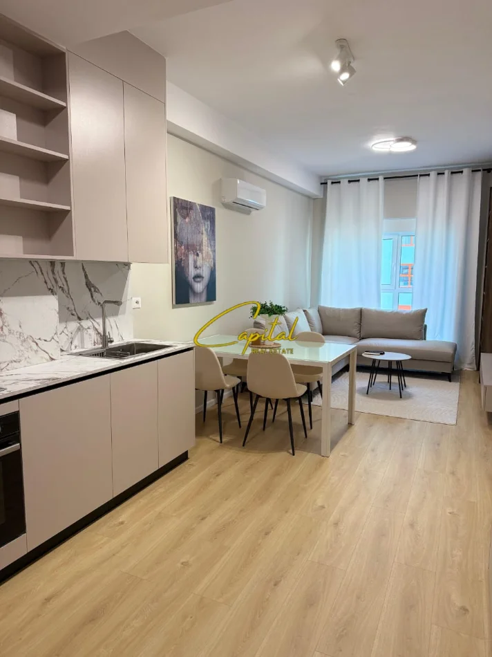 Tirane, jepet me qera apartament 1+1 Kati 3, 60 m² 430 € (KOMPLEKSI MANGALEM)
